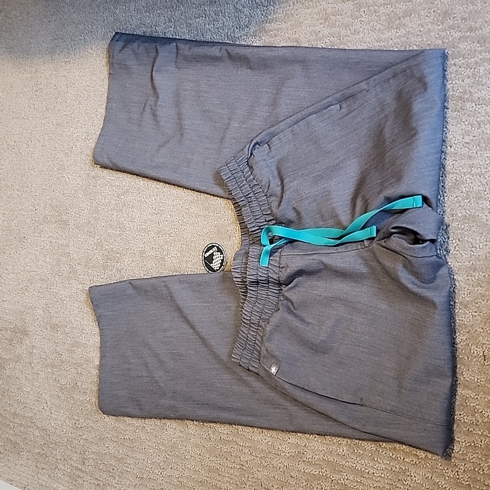 WOMENS FIGS XS PANTS